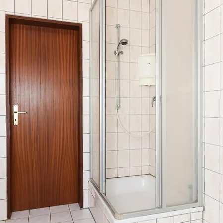 Ennenhof Apartment Werdum